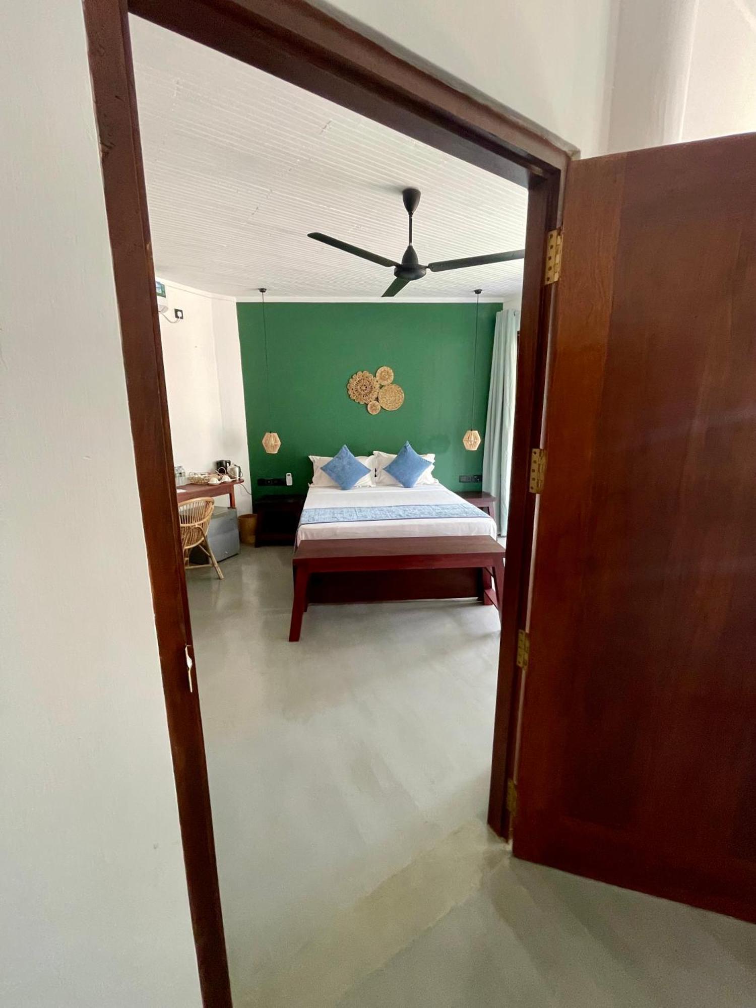 Casa Smeralda Dikwella Ngoại thất bức ảnh
