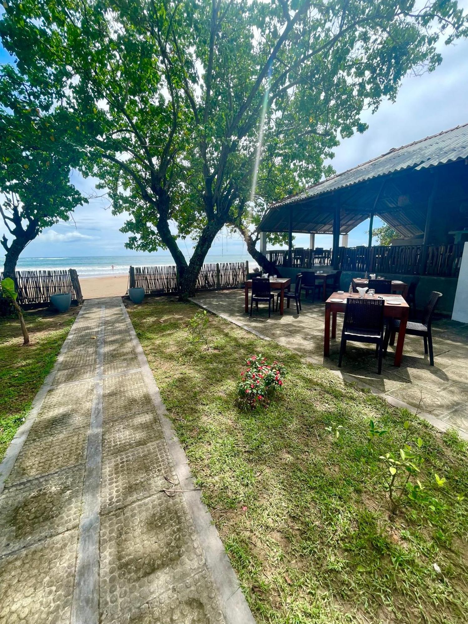 Casa Smeralda Dikwella Ngoại thất bức ảnh
